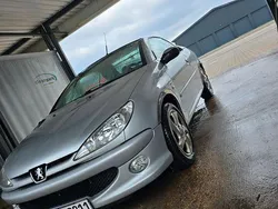 Silber Gebraucht 2005 Peugeot 206 CC Cabrio | 1.950 € (Fairer Preis)