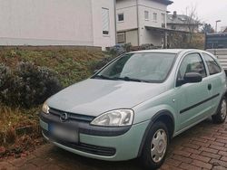Blau Gebraucht 2001 Opel Corsa Kleinwagen | 1.400 €