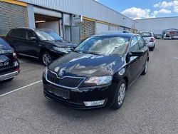 Schwarz Gebraucht 2014 Skoda Rapid Ambition Limousine | 9.470 € (Fairer Preis)