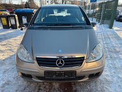 Gold Gebraucht 2006 Mercedes A160 Kleinwagen | 2.999 € (Etwas zu teuer)