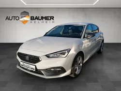"nevada" weiss Gebraucht 2024 Seat Leon FR Limousine | 26.440 € (Guter Preis)