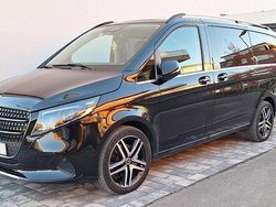 Schwarz Gebraucht 2025 Mercedes V250 Avantgarde Van / Kleinbus | 77.990 € (Fairer Preis)