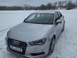 Silber Gebraucht 2014 Audi A3 Ambiente Limousine | 9.999 € (Guter Preis)