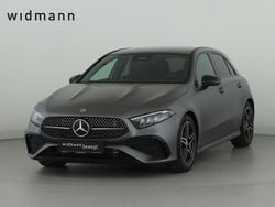 Manufaktur magnolack manufaktur mountaingrau magn Gebraucht 2025 Mercedes A220 Night Limousine | 44.950 € (Teuer)