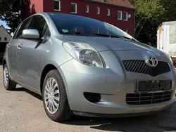 Silber Gebraucht 2006 Toyota Yaris Sol Kleinwagen | 3.400 € (Fairer Preis)