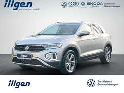 Pyrit silber Gebraucht 2024 VW T-Roc Life SUV | 26.190 € (Fairer Preis)