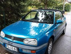 Blau Gebraucht 1995 VW Golf Cabriolet Cabrio | 950 €