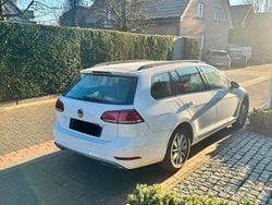 Weiß Gebraucht 2018 VW Golf Kombi | 13.000 € (Guter Preis)