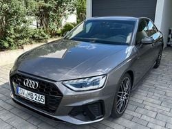 Grau Gebraucht 2021 Audi A4 S-Line Limousine | 33.400 € (Fairer Preis)