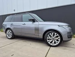 Grau Gebraucht 2021 Land Rover Range Rover Vogue SUV | 59.740 € (Guter Preis)