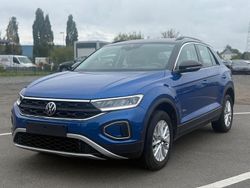 Blau Gebraucht 2023 VW T-Roc Life SUV | 18.900 € (Superpreis)