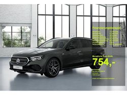 Grau Gebraucht 2025 Mercedes E300 Avantgarde Limousine | 69.830 €