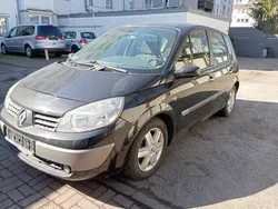 Schwarz Gebraucht 2003 Renault Scénic Van / Kleinbus | 1.750 € (Etwas zu teuer)