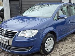 Blau Gebraucht 2006 VW Touran Trendline Van / Kleinbus | 2.990 € (Teuer)