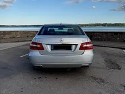 Mercedes E220