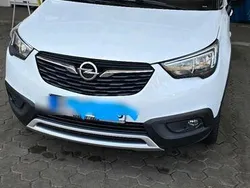 Andere außenfarben Gebraucht 2017 Opel Crossland SUV | 12.000 €
