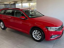 Rot Gebraucht 2023 VW Passat Business Limousine | 16.990 € (Superpreis)
