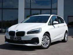Alpinweiss iii Gebraucht 2020 BMW 218 Limousine | 17.890 € (Guter Preis)
