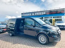 Obsidianschwarz metallic Gebraucht 2020 Mercedes V250 Avantgarde Van / Kleinbus | 49.499 € (Guter Preis)
