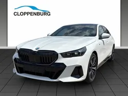 Weiß Neu 2025 BMW 520 M Sport Limousine | 65.150 € (Guter Preis)