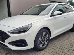 Atlas weiß Neu 2025 Hyundai i30 Limousine | 24.290 € (Guter Preis)