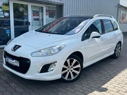 Weiß Gebraucht 2013 Peugeot 308 Allure Kombi | 5.999 € (Fairer Preis)
