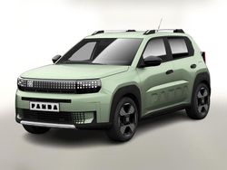 Blau Neu 2025 Fiat Grande Panda La Prima SUV | 24.524 € (Etwas zu teuer)