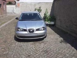 Grau Gebraucht 2005 Seat Ibiza Kleinwagen | 1.250 € (Guter Preis)