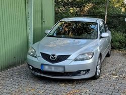 Silber Gebraucht 2007 Mazda 3 Kleinwagen | 3.200 € (Fairer Preis)