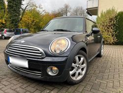 Schwarz Gebraucht 2009 Mini Cooper Kleinwagen | 3.950 €