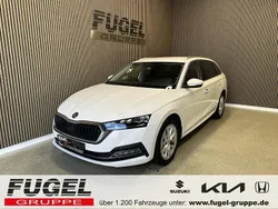 Candyweiss Gebraucht 2023 Skoda Octavia Style Kombi | 22.899 € (Fairer Preis)