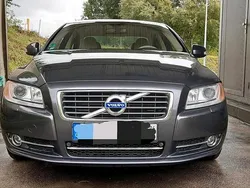 Grau Gebraucht 2010 Volvo S80 Limousine | 9.499 €