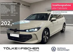 Pure white Gebraucht 2024 VW Passat Elegance Kombi | 36.483 € (Superpreis)