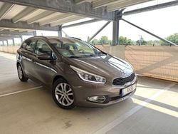 Sand track Gebraucht 2015 Kia Ceed Sportswagon Kombi | 13.890 € (Etwas zu teuer)