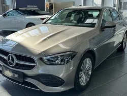 Silber Gebraucht 2023 Mercedes C300 Avantgarde Limousine | 41.480 € (Superpreis)
