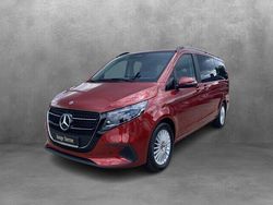 Hyazinthrot Gebraucht 2024 Mercedes V220 Style Van / Kleinbus | 64.349 € (Etwas zu teuer)