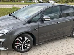 Grau Gebraucht 2020 Ford S-MAX ST-Line Van / Kleinbus | 26.500 € (Fairer Preis)