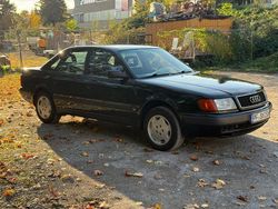 Grün Gebraucht 1992 Audi 100 Limousine | 10.999 €