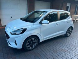 Weiß Gebraucht 2023 Hyundai i10 Trend Kleinwagen | 13.950 € (Fairer Preis)