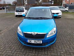 Blau Gebraucht 2014 Skoda Fabia Cool Edition Limousine | 6.450 € (Fairer Preis)