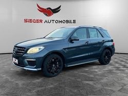 Grau Gebraucht 2013 Mercedes ML63 AMG AMG SUV | 32.990 € (Fairer Preis)