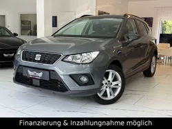 Grau Gebraucht 2018 Seat Arona Style SUV | 11.475 € (Fairer Preis)
