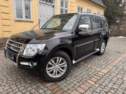 Schwarz Gebraucht 2018 Mitsubishi Pajero Edition SUV | 31.999 € (Superpreis)