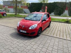 Rot Gebraucht 2007 Renault Twingo Authentique Kleinwagen | 3.500 €