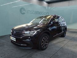 Schwarz Gebraucht 2023 VW Tiguan Life SUV | 32.183 € (Fairer Preis)