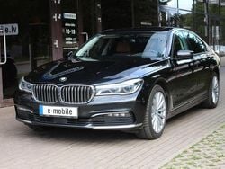 Schwarz Gebraucht 2017 BMW 740 Sport Line Limousine | 29.950 € (Fairer Preis)