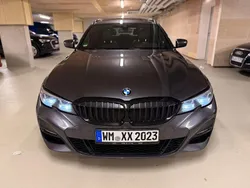 Grau Gebraucht 2021 BMW 320 M Sport Kombi | 22.900 € (Etwas zu teuer)