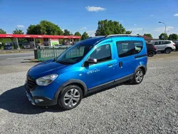 Blau Gebraucht 2017 Dacia Dokker Stepway Van | 9.950 € (Guter Preis)