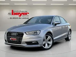 Silber Gebraucht 2016 Audi A3 Ambition Limousine | 17.850 € (Fairer Preis)