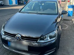 Grau Gebraucht 2015 VW Golf VII LOUNGE Limousine | 10.000 € (Guter Preis)